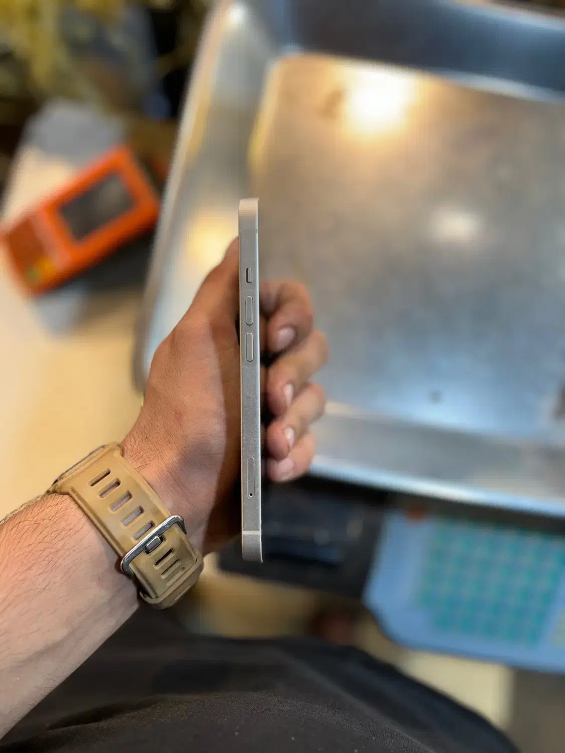 آیفون ۱۳ نرمال|موبایل|چالوس, |دیوار