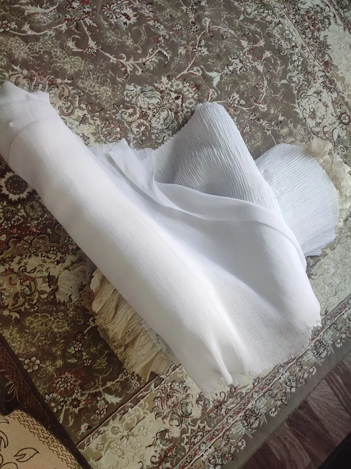 فروش فوری پارچه حریر پلیسه|لوازم خیاطی و بافتنی|بروجرد, |دیوار