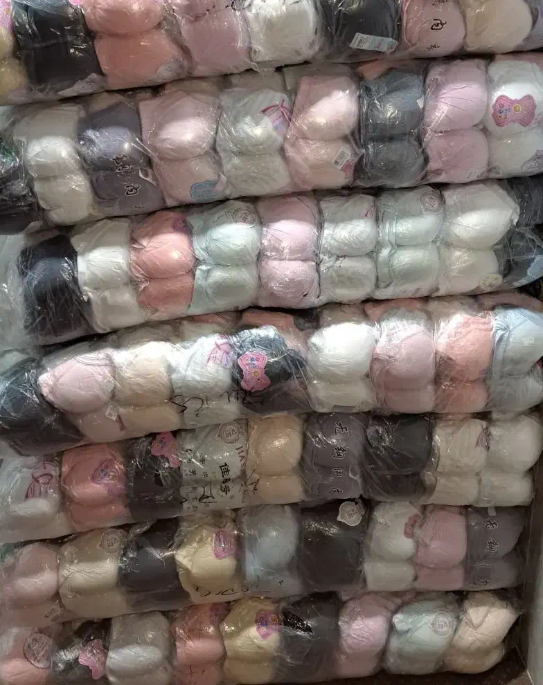 سوتین|لباس|درگهان, |دیوار