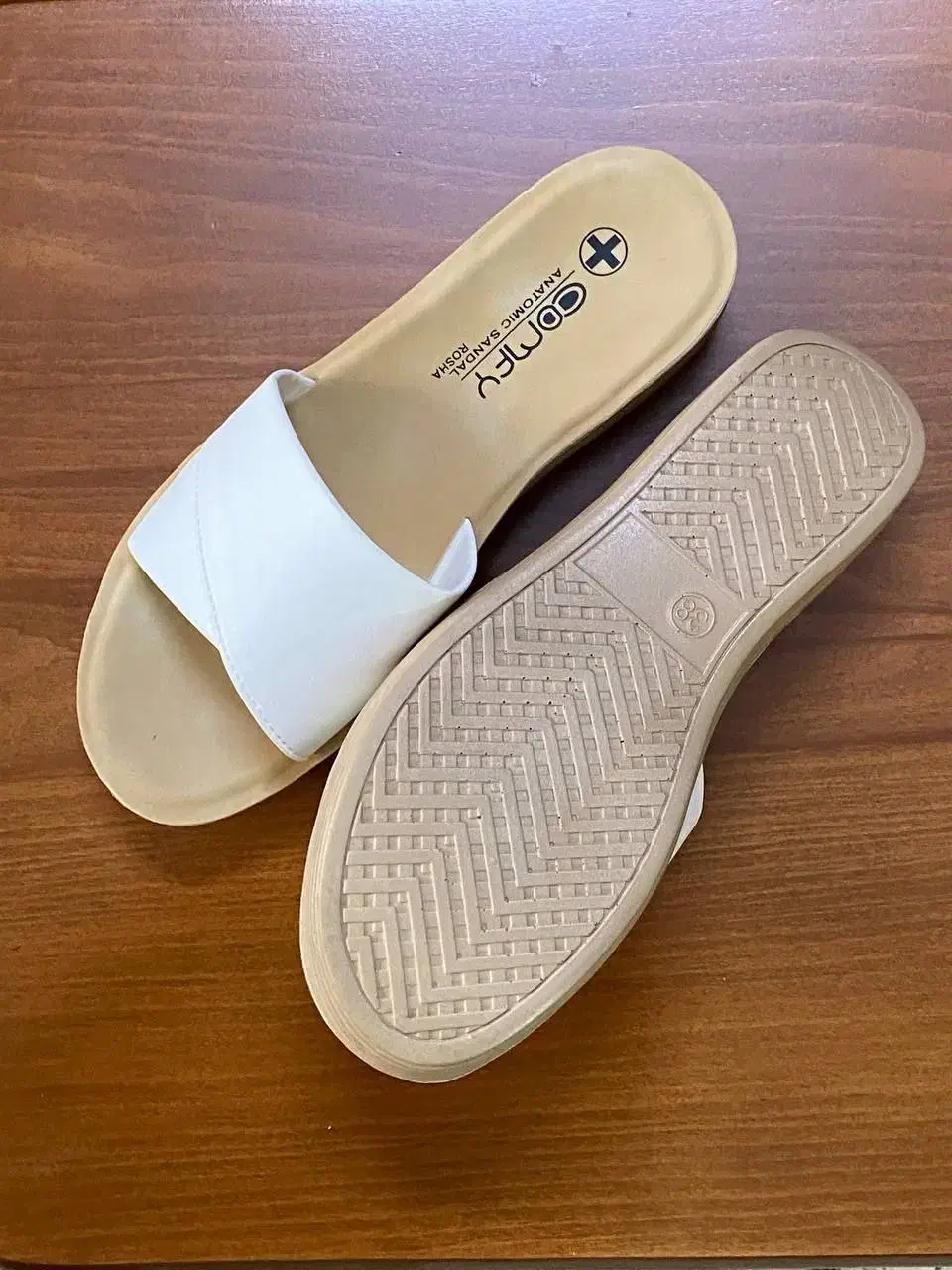 دمپایی نو سایز ۳۸|کیف، کفش، کمربند|مشهد, شاهد (شهرک غرب)|دیوار