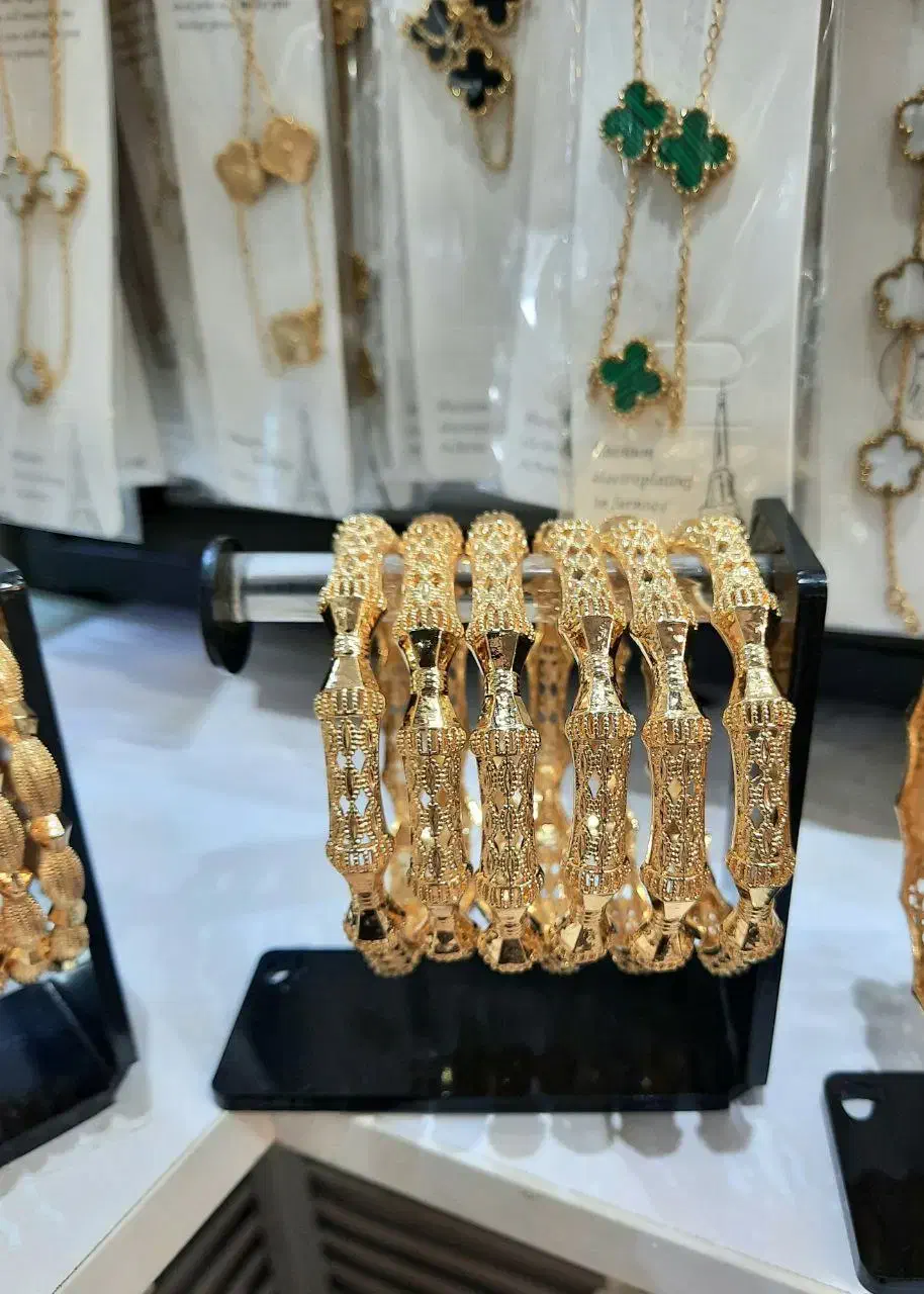 النگو خلیجی آبکاری طلا|بدلیجات|خرمشهر, |دیوار