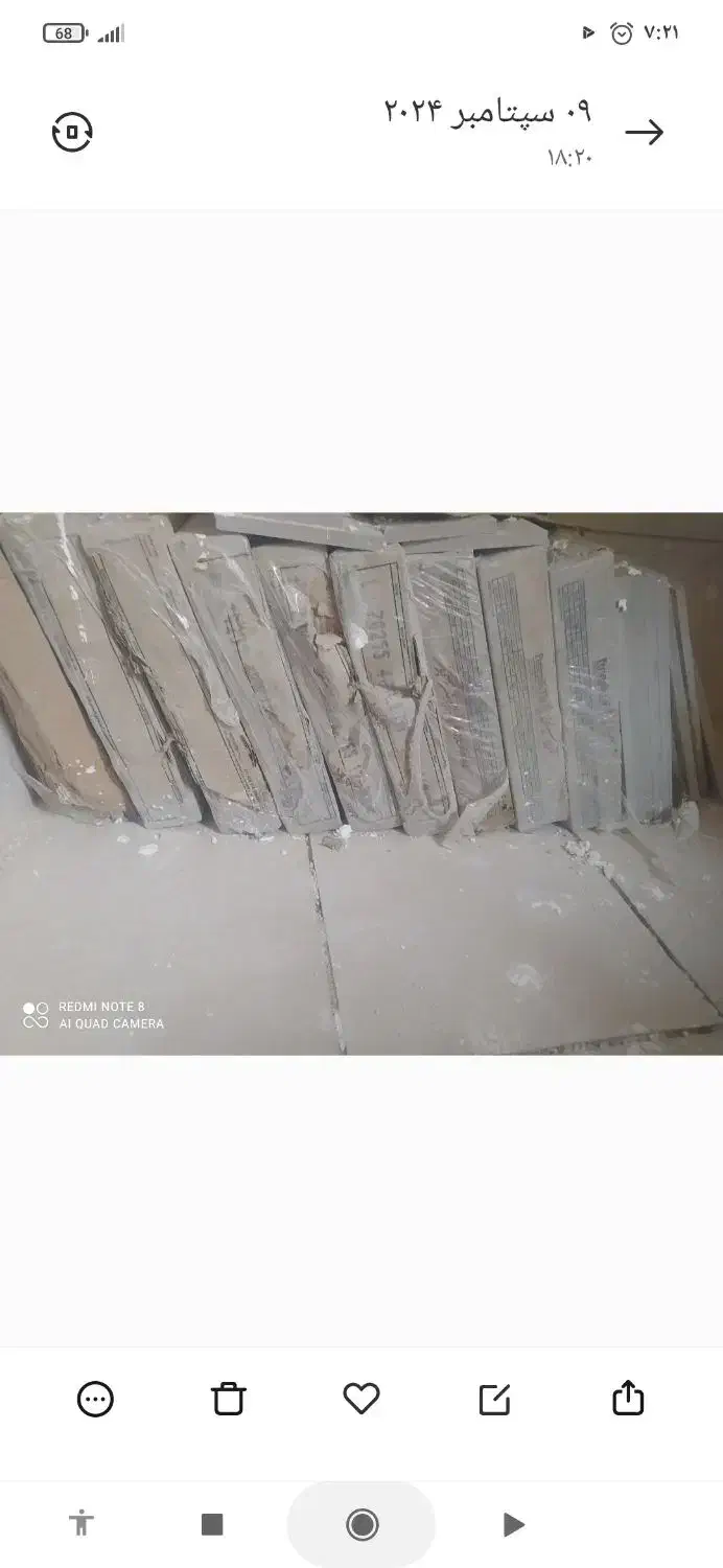 مقداری کاشی اضافه آمده ازبنایی به قیمت خیلی مناسب|مصالح و تجهیزات ساختمان|کاشان, طالقانی|دیوار