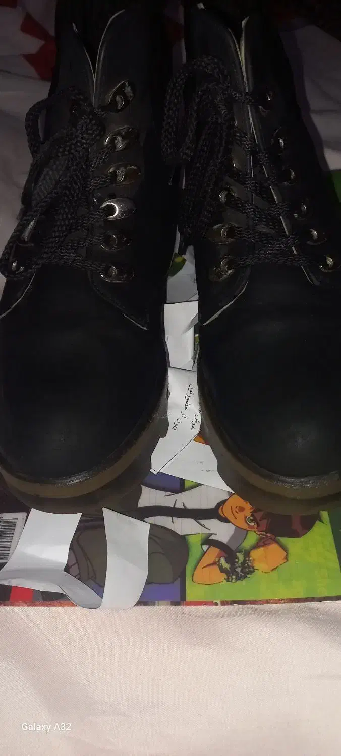 پوتین درحد خیلی نو|کیف، کفش، کمربند|مراغه, |دیوار