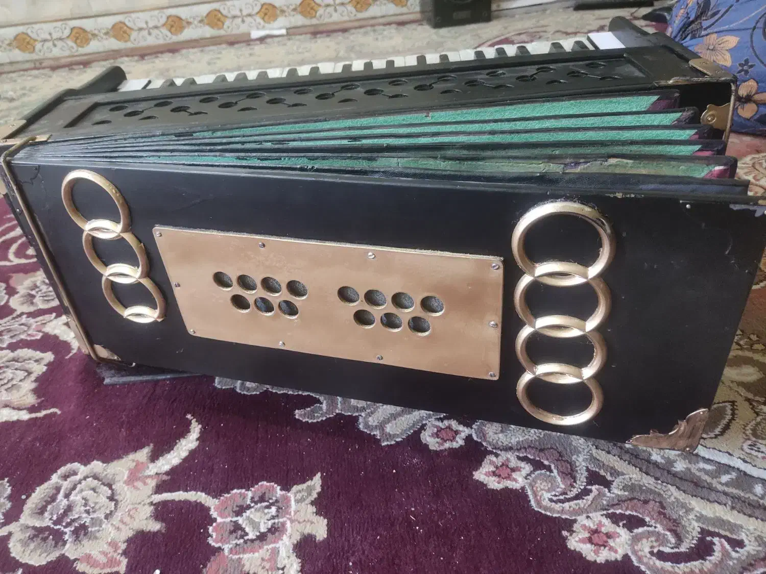 هارمونیه فروش فوری|پیانو، کیبورد، آکاردئون|زاهدان, |دیوار