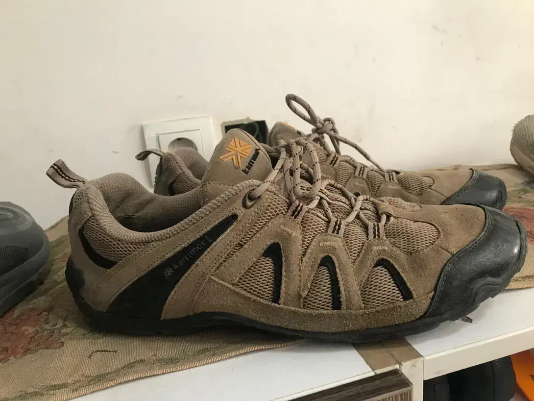 کتونی کری مور|کیف، کفش، کمربند|زنجان, |دیوار