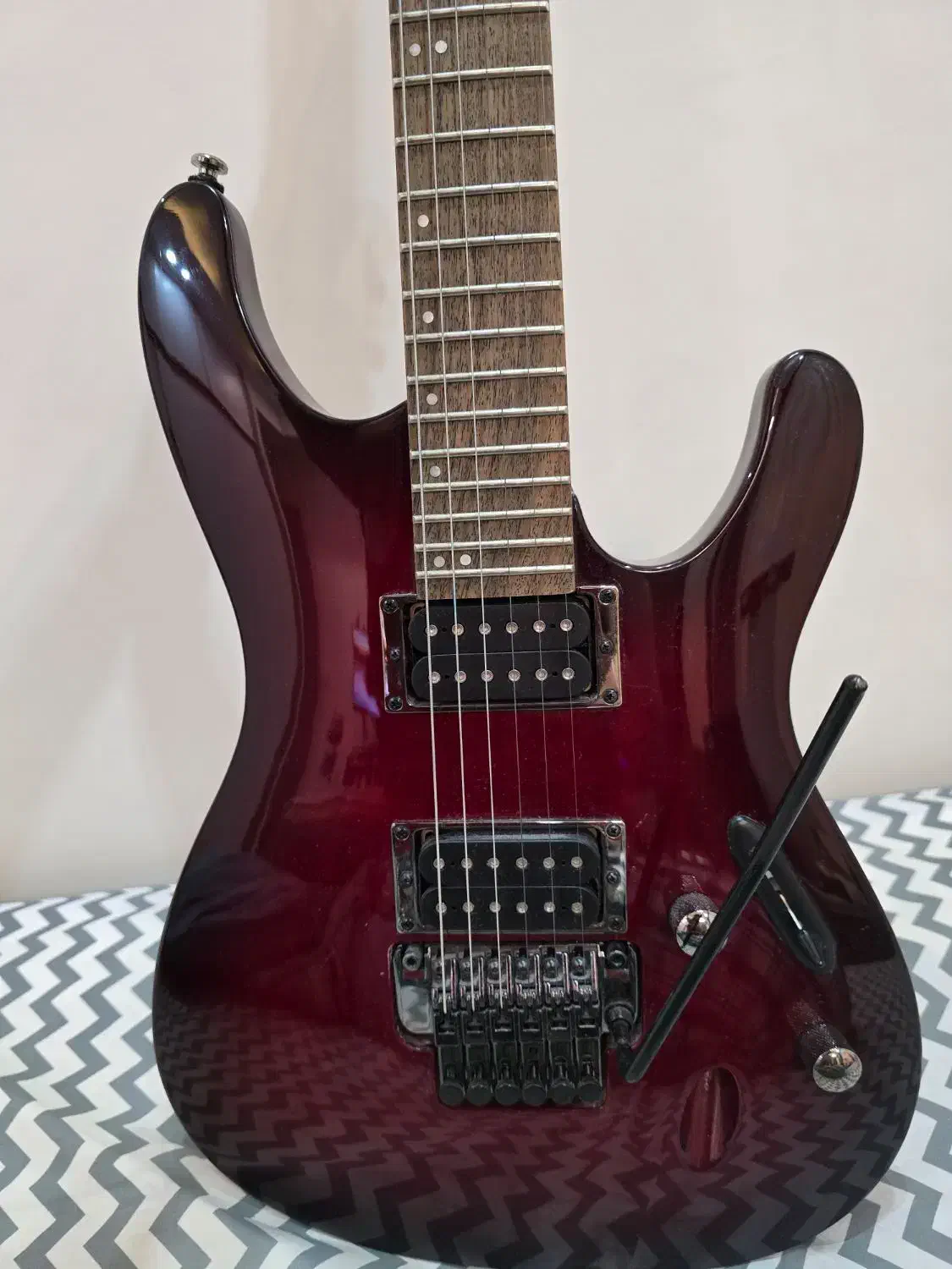 گیتار Ibanez S520|گیتار، بیس، امپلیفایر|تهران, فردوس|دیوار