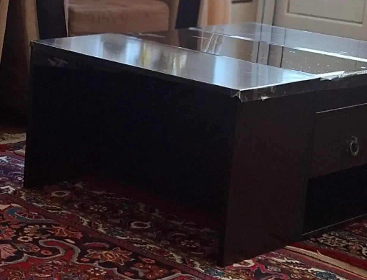 فروش میز mdf زیبا دارای 4 میز|میز تحریر و کامپیوتر|بیجار, |دیوار