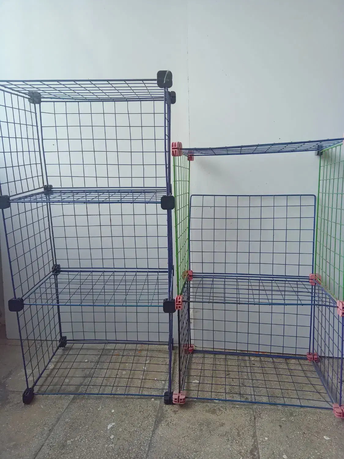 قفسه توری مشبک|کتابخانه، شلف، قفسه‌های دیواری|چالوس, |دیوار