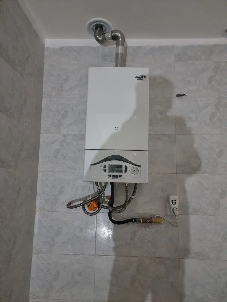 نصب و تعمیر پکیج وآبگرمکن وپمپ وشیرآلات ولوله کشی|خدمات پیشه و مهارت|بیرجند, |دیوار