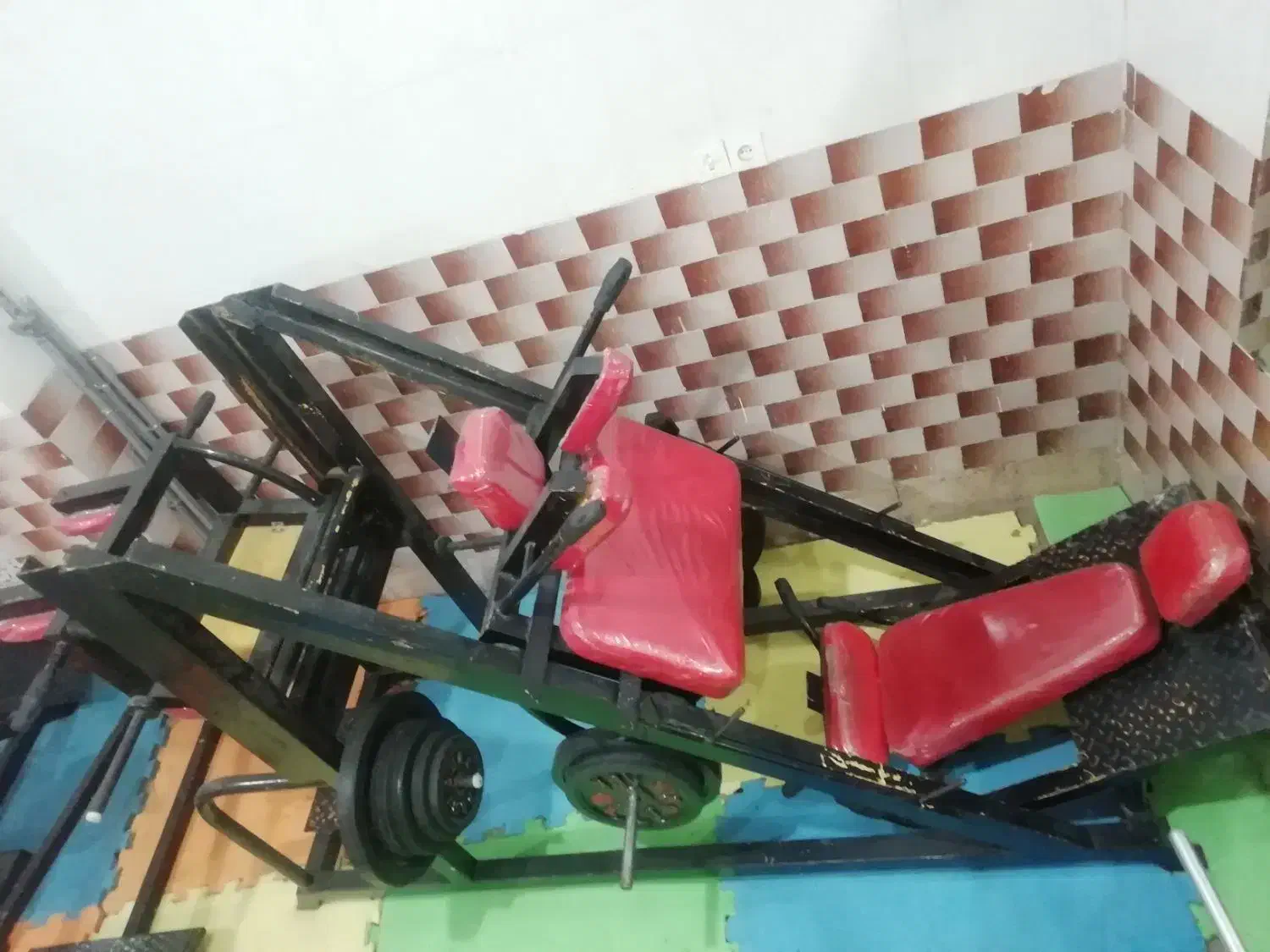 تجهیزات باشگاه بدنسازی|تجهیزات ورزشی|صوفیان, |دیوار