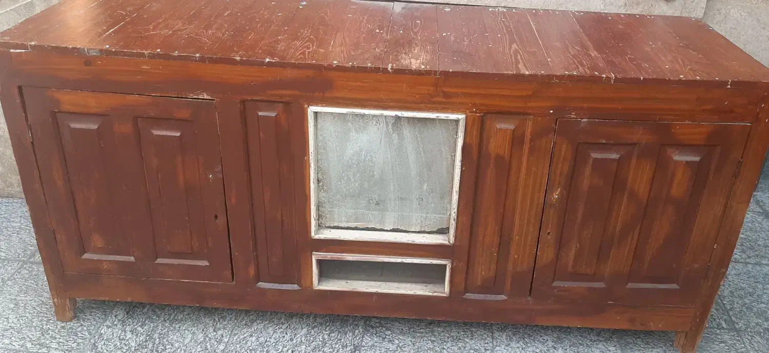 کمد قدیمی عتقیه چوبی|کلکسیون اشیاء عتیقه|اهواز, طالقانی|دیوار