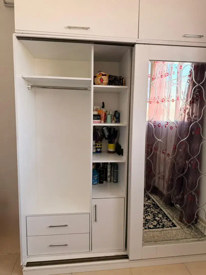 کمد لباس بسیار بزرگ و جادار جنس ملامینه درجه یک|تخت و سرویس خواب|گلپایگان, |دیوار