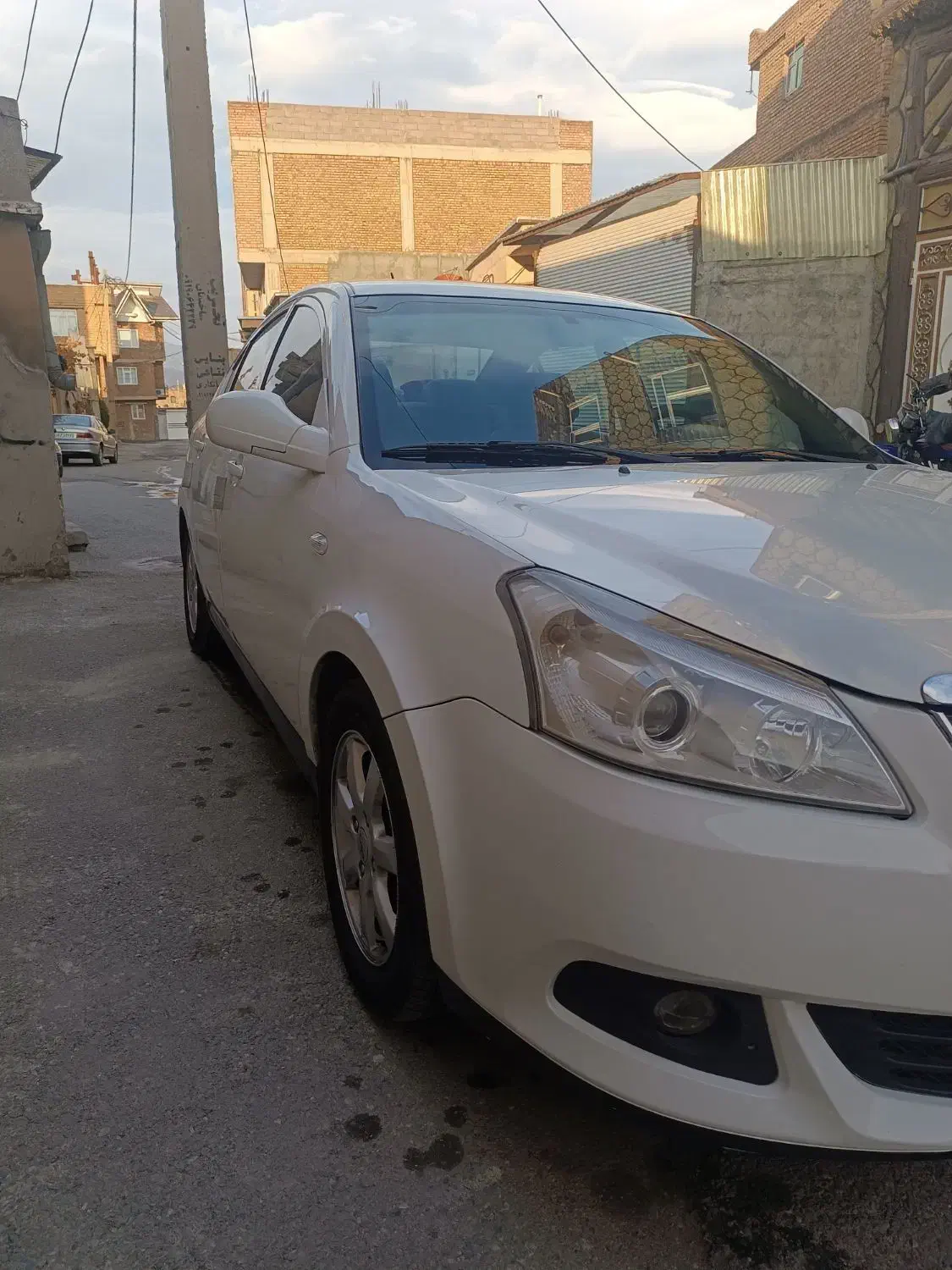 ام وی ام ۵۵۰ دنده ای (عتیقه)|خودرو سواری و وانت|سقز, |دیوار