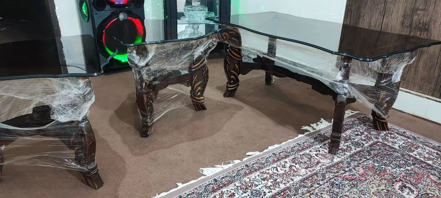 جلو مبلی و عسلی چوب|مبلمان خانگی و میز عسلی|اندیمشک, |دیوار