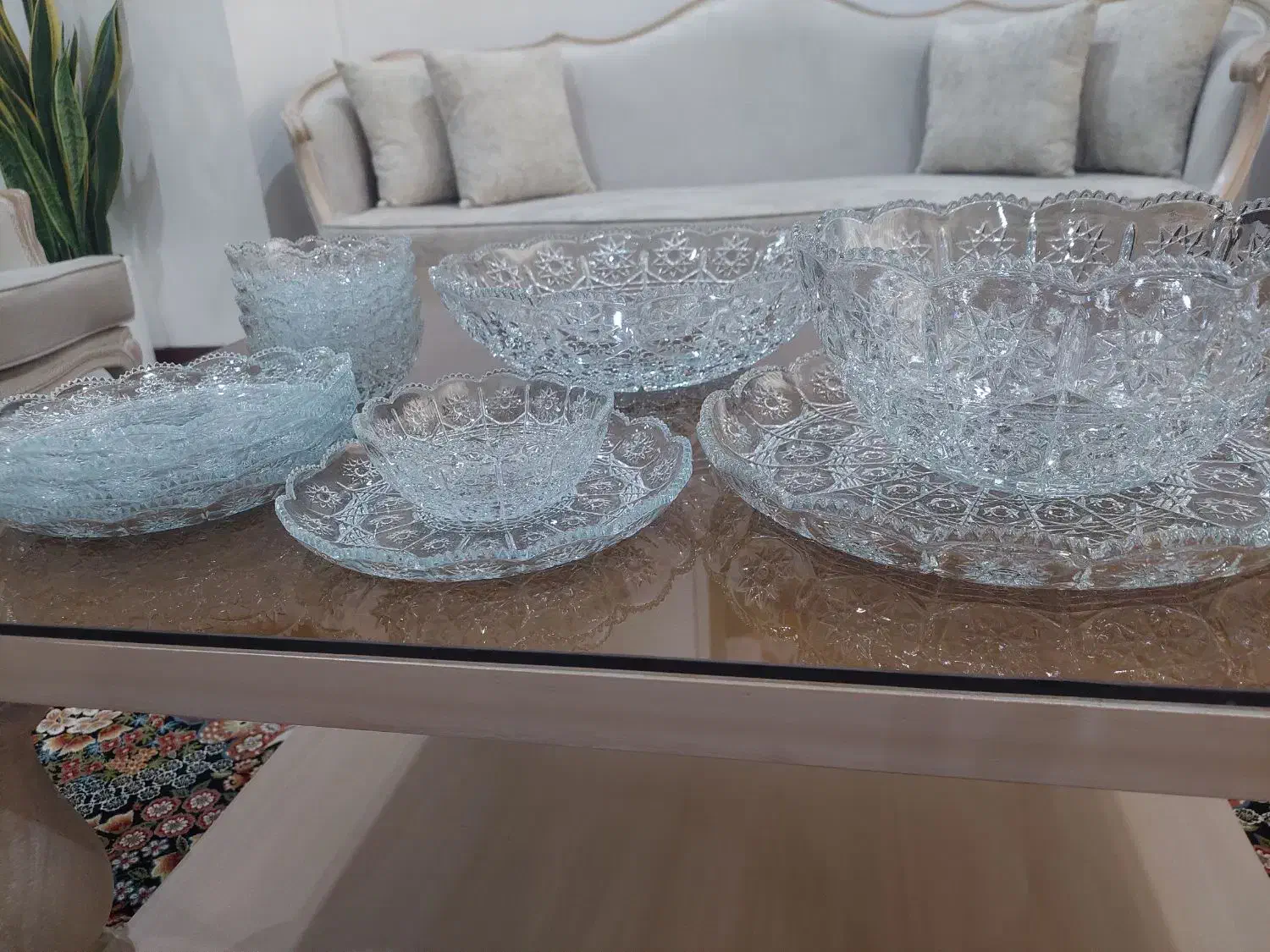 سرویس بلور کاره|ظروف سرو و پذیرایی|محمدشهر, محمدشهر|دیوار