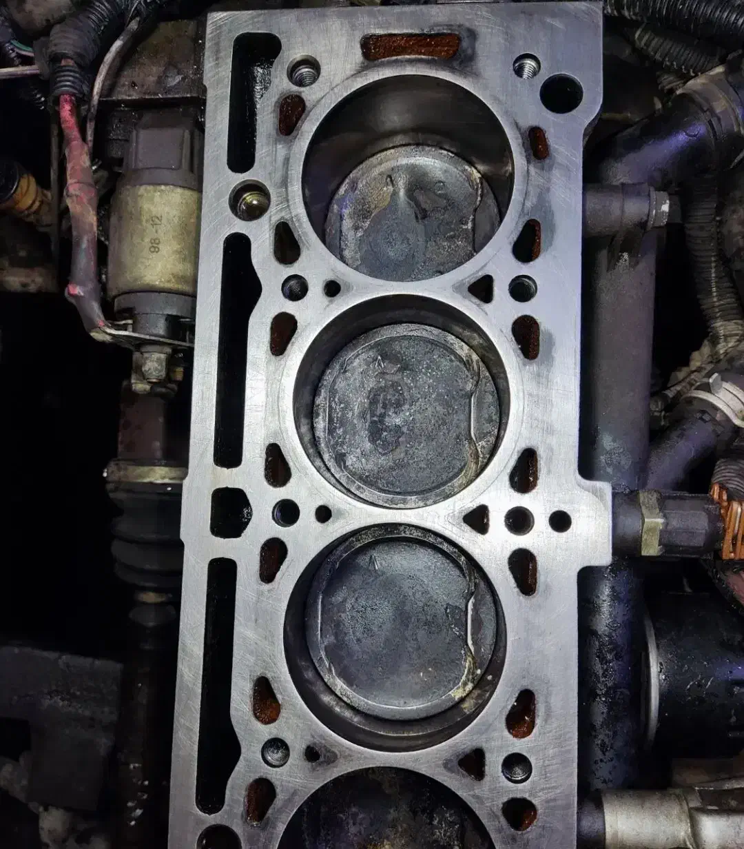 سیلندر کامل تندر۹۰ ال۹۰|قطعات یدکی و لوازم جانبی|رشت, پل تالشان|دیوار