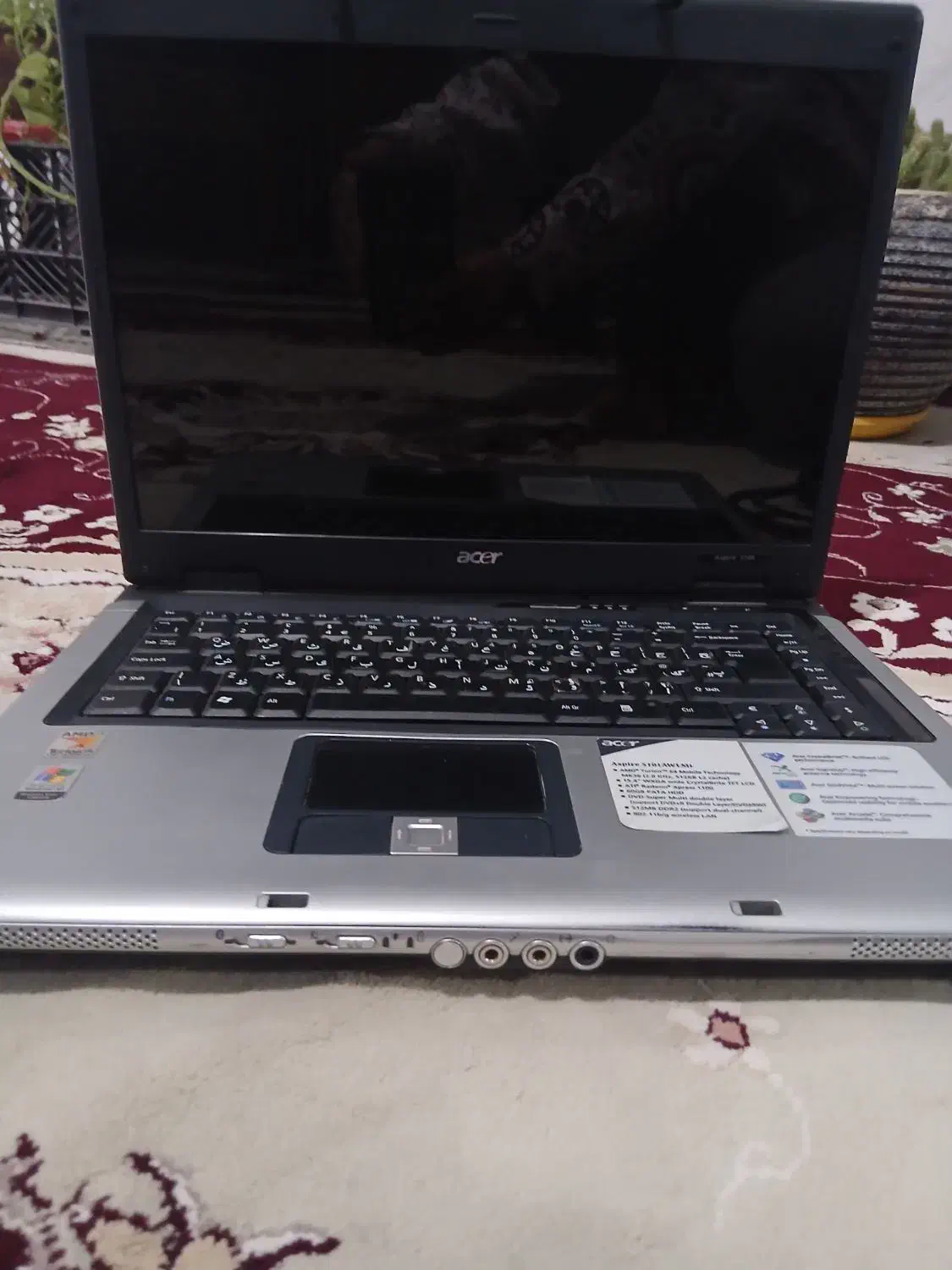 لبتاب|رایانه همراه|تربت‌حیدریه, اندیشه|دیوار