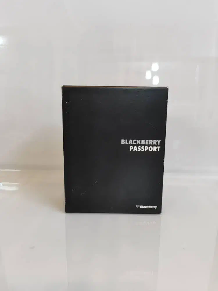 گوشی بلک بری سری پاسپورت|موبایل|رشت, گلسار|دیوار