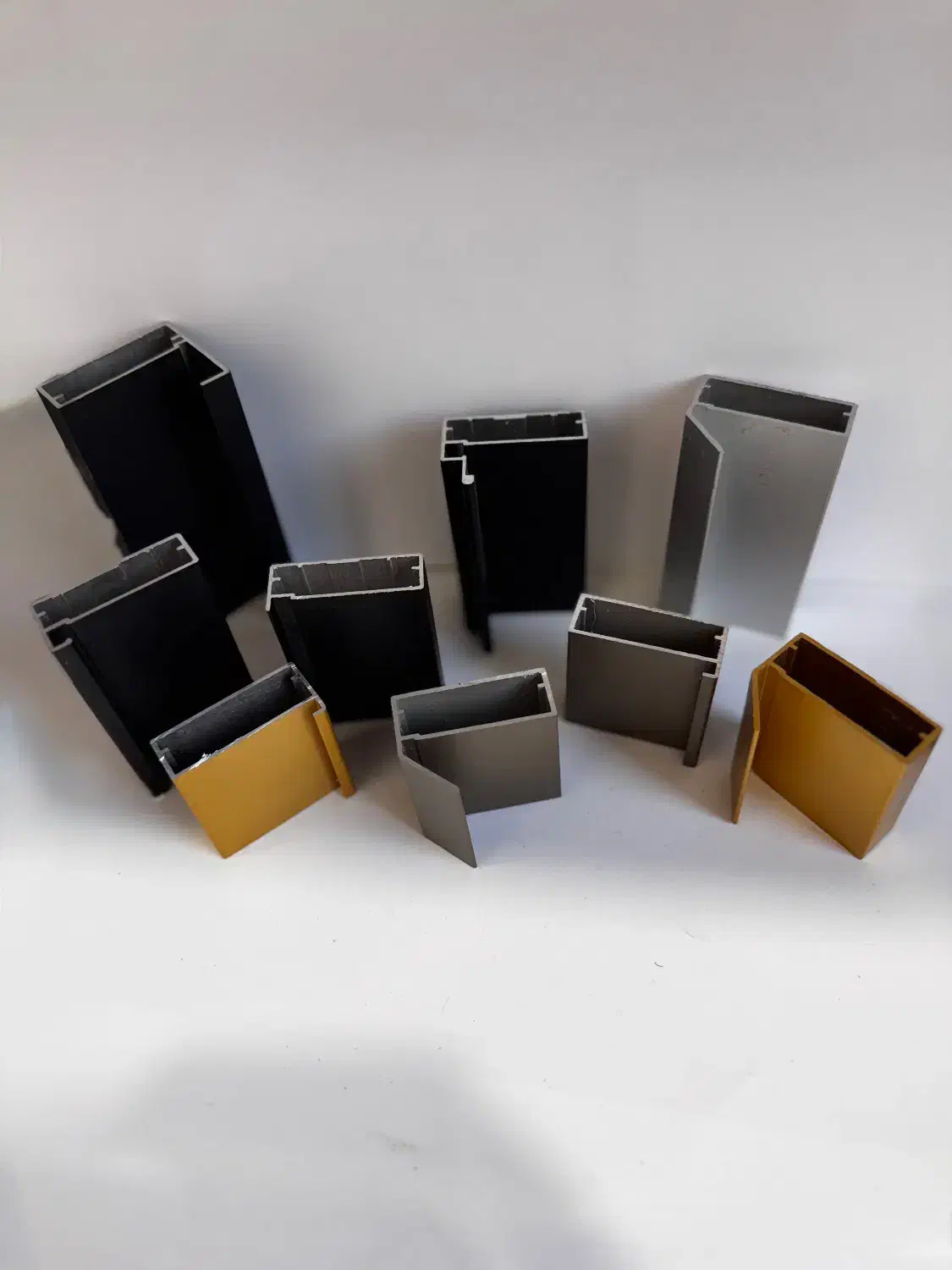 تولید و پخش انواع مقاطع الومینیومی دکوفیکس فریم لس|عمدهفروشی|فشاپویه, |دیوار