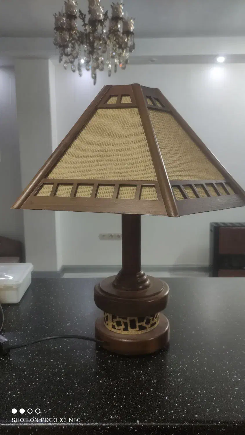 آباژور چوبی|چراغ خواب و آباژور|اسلامشهر, شهرک سعیدیه|دیوار