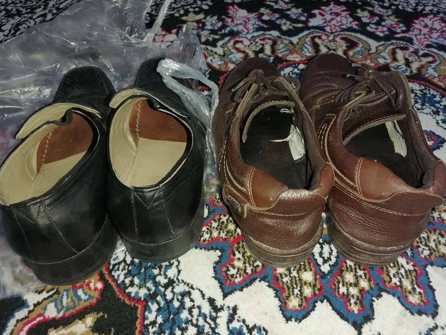 دوتا کفش مردانه سایز۴۰چرم بدون پارگی وزدگی|کیف، کفش، کمربند|ماهدشت, |دیوار