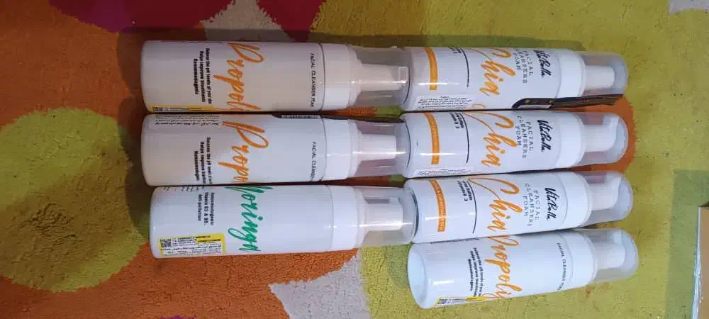 محصولات شرکت بیز|آرایشی، بهداشتی، درمانی|رشت, ترمینال|دیوار