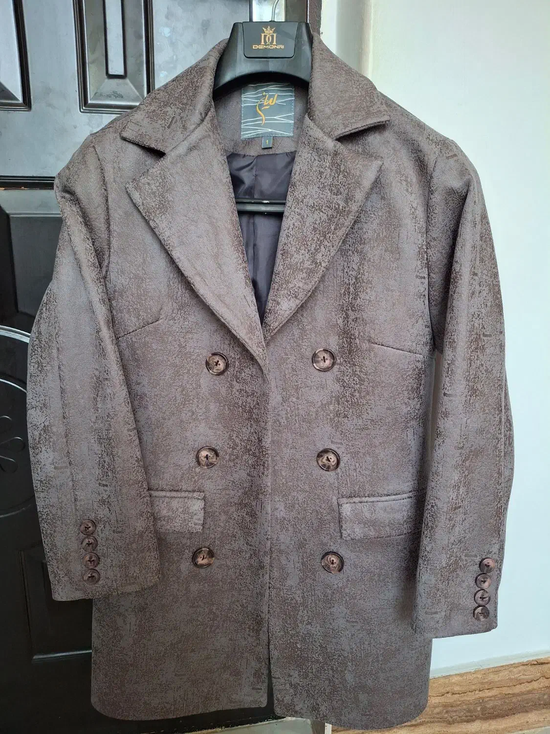 کت و کت و سارافن و بارانی و کت تک|لباس|ساری, |دیوار