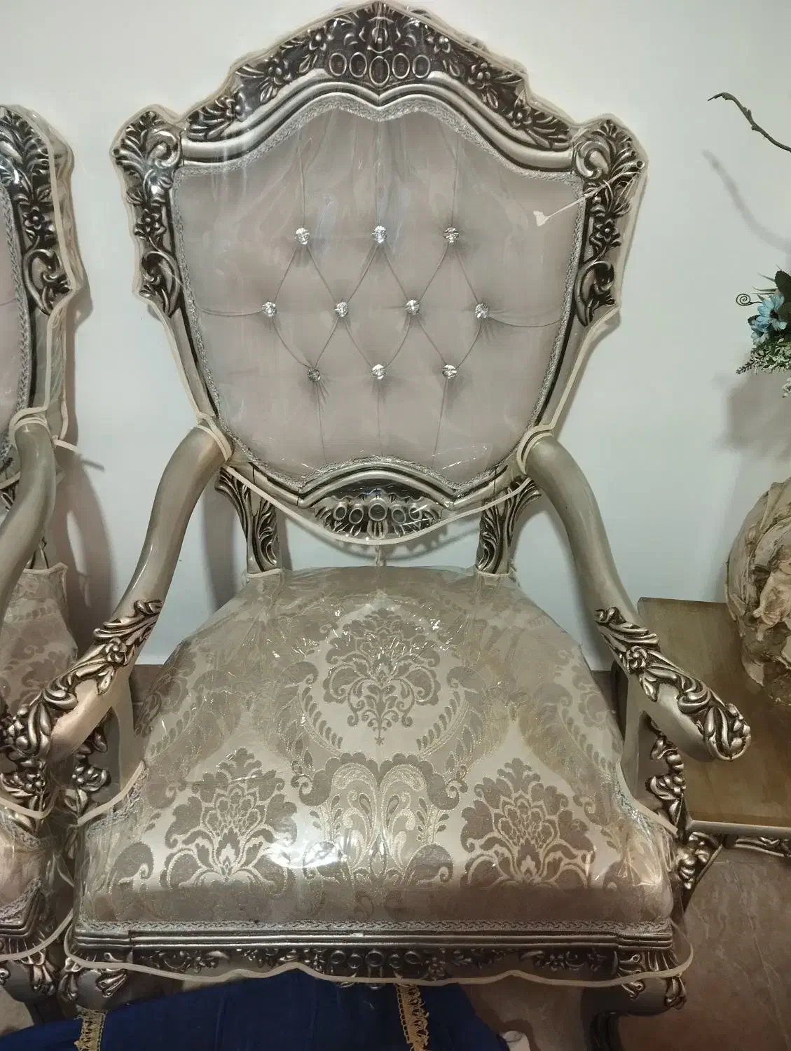 مبل سلطنتی|مبلمان خانگی و میز عسلی|آستانه اشرفیه, |دیوار