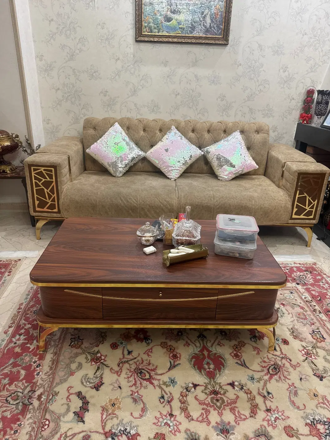 مبل چستر تخت خوابشو به همراه جلو مبلی|مبلمان خانگی و میز عسلی|تهران, فردوس|دیوار