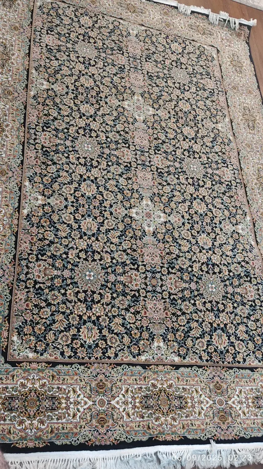 یک تخته فرش 6 متری 1000 شانه برلیان(2 در 3)|فرش|تهران, بلوار کشاورز|دیوار