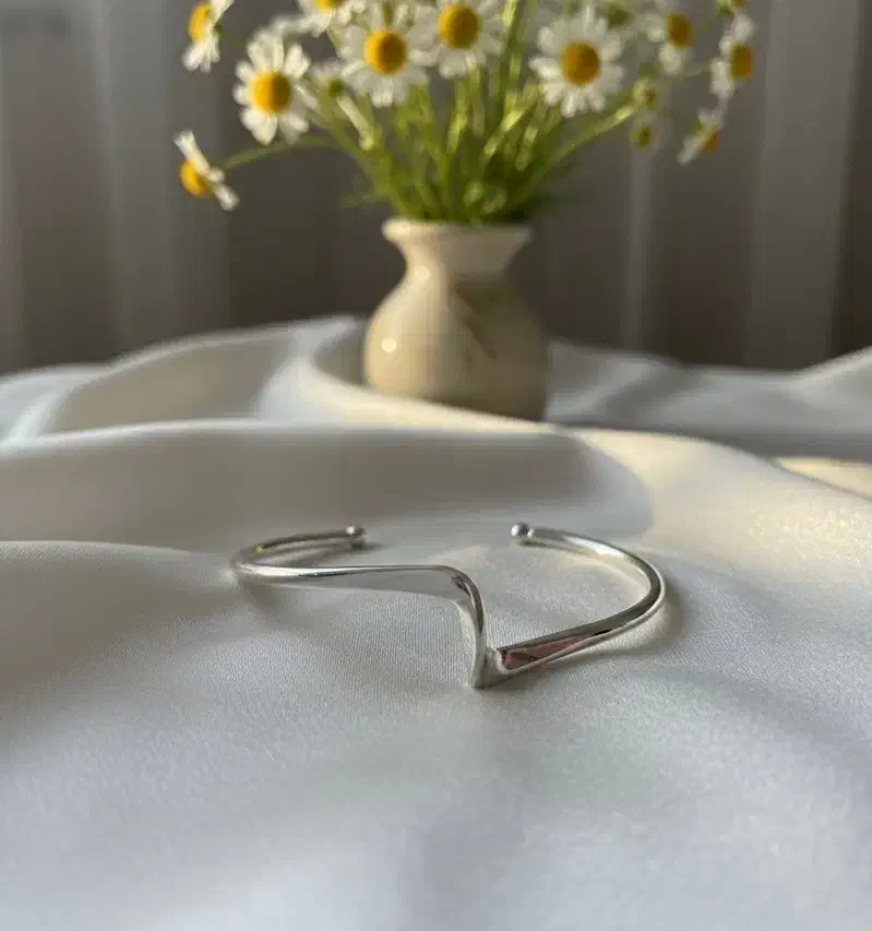 دستبند (بنگل) زنانه موج|بدلیجات|تهران, آسمان|دیوار