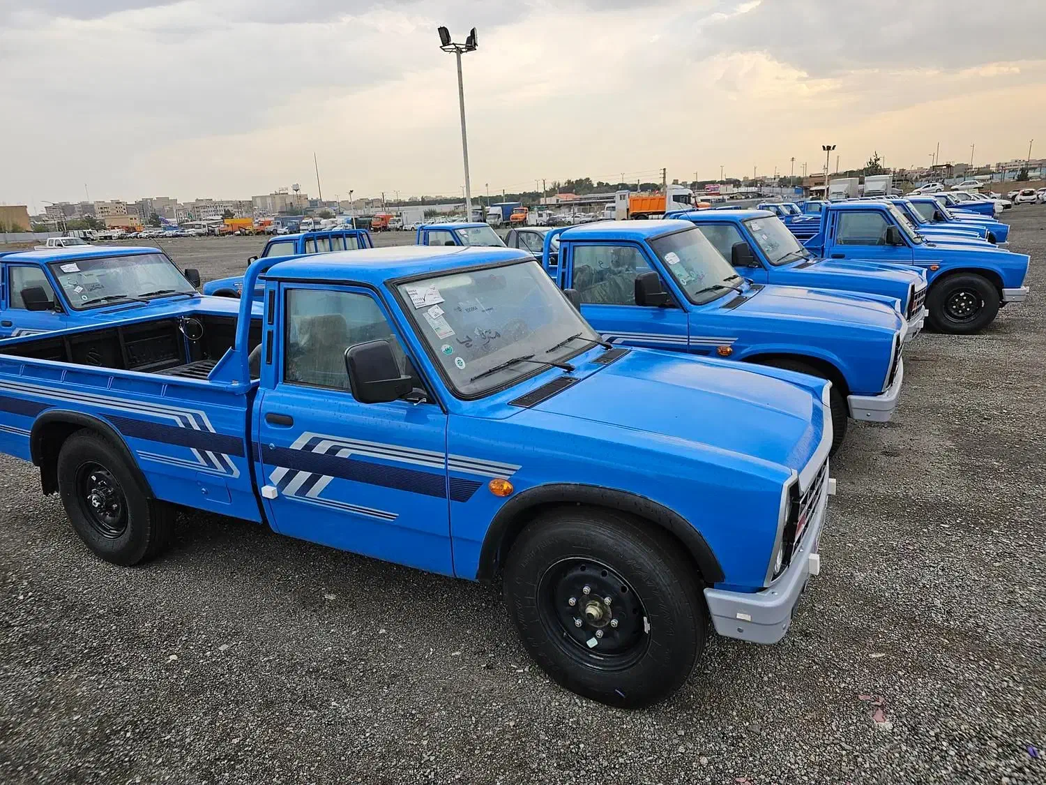 نیسان دوگانه فابریک آپشنال صفر|خودرو سواری و وانت|آزادشهر, |دیوار