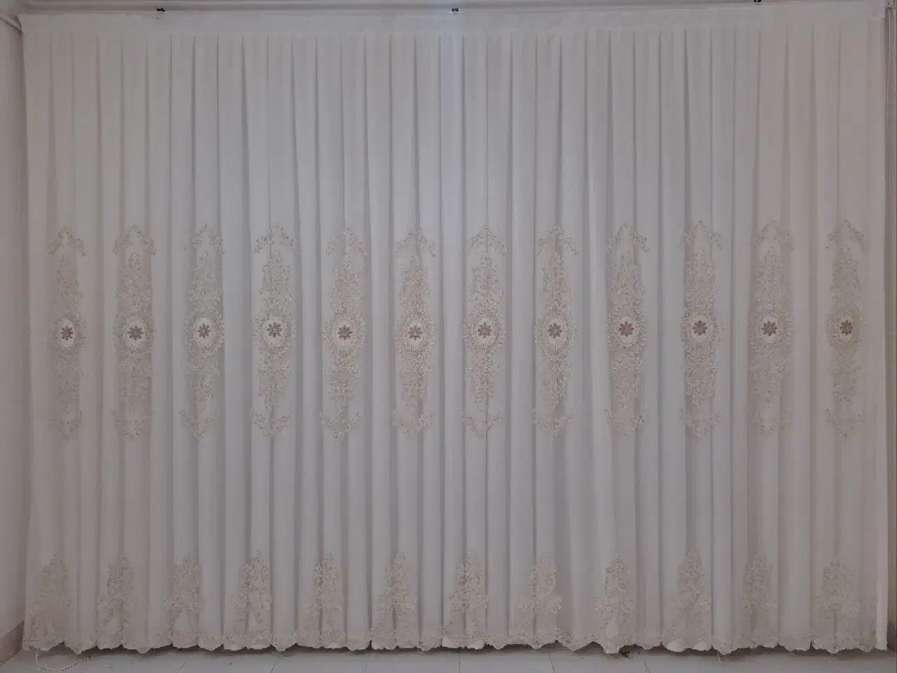 پرده فلت|پرده، رانر، رومیزی|گناباد, |دیوار