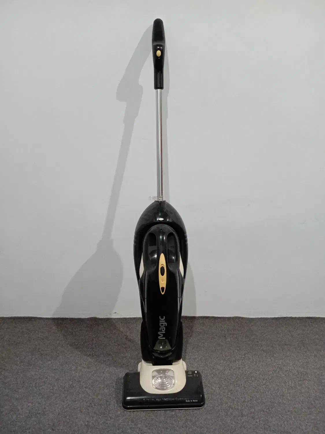 جارو شارژی عصایی چند منظوره|جاروبرقی، جارو شارژی، بخارشو|رشت, توشیبا|دیوار