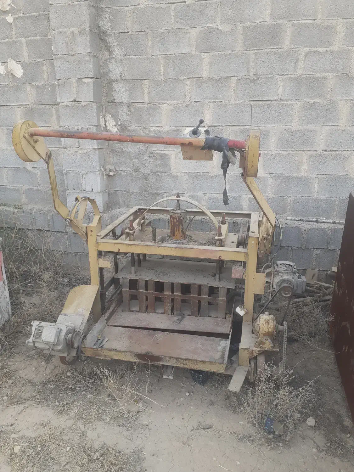 بلوک زنی سقفی میکسر مخلوط|ماشین‌آلات صنعتی|جهرم, |دیوار