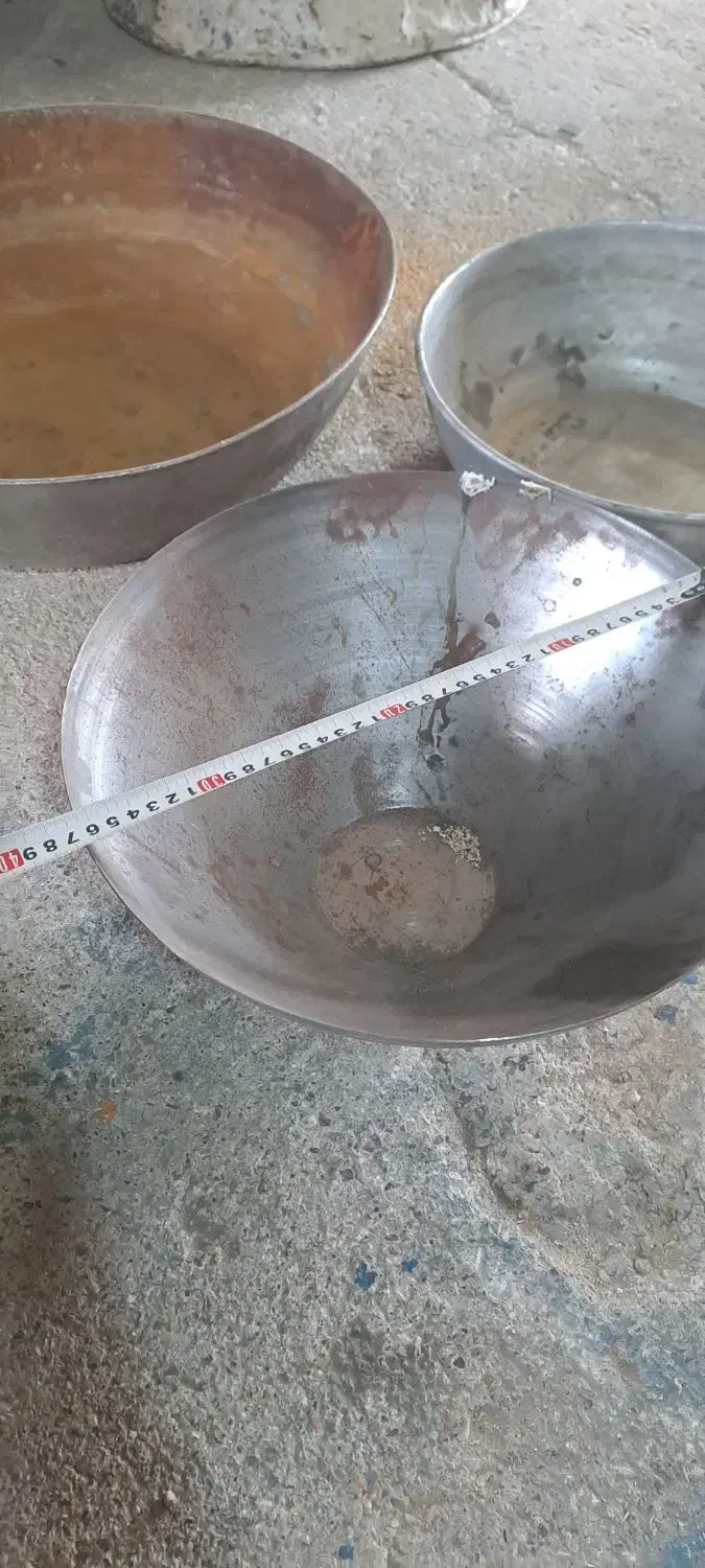 قالب چدنی شیراز|ظروف پخت‌وپز|شیراز, گویم|دیوار