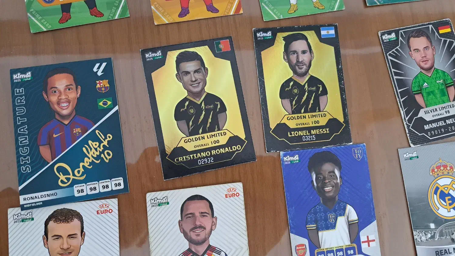 سه میلیون|اسباب‌‌بازی|هشتگرد, شهرک راه آهن|دیوار