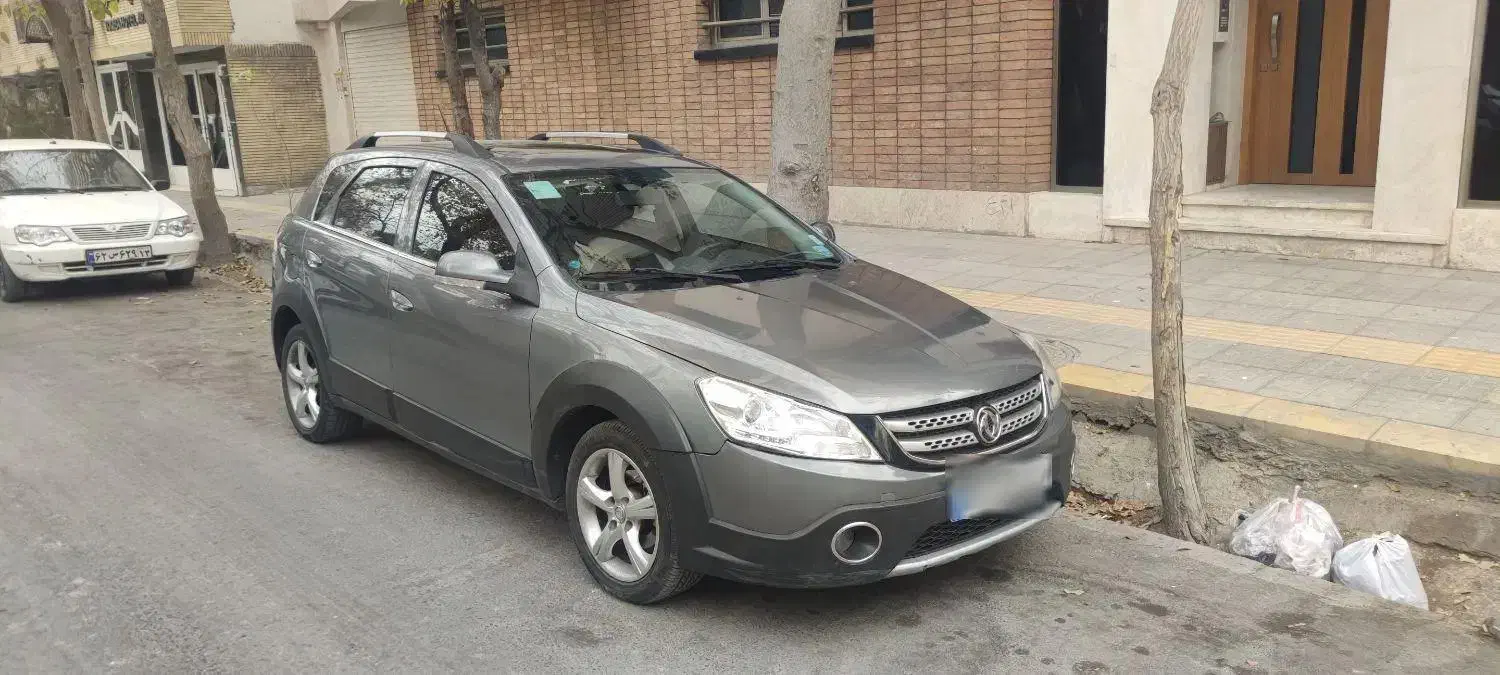 اچ سی کراس 97 بیرنگ|خودرو سواری و وانت|اصفهان, چرخاب|دیوار