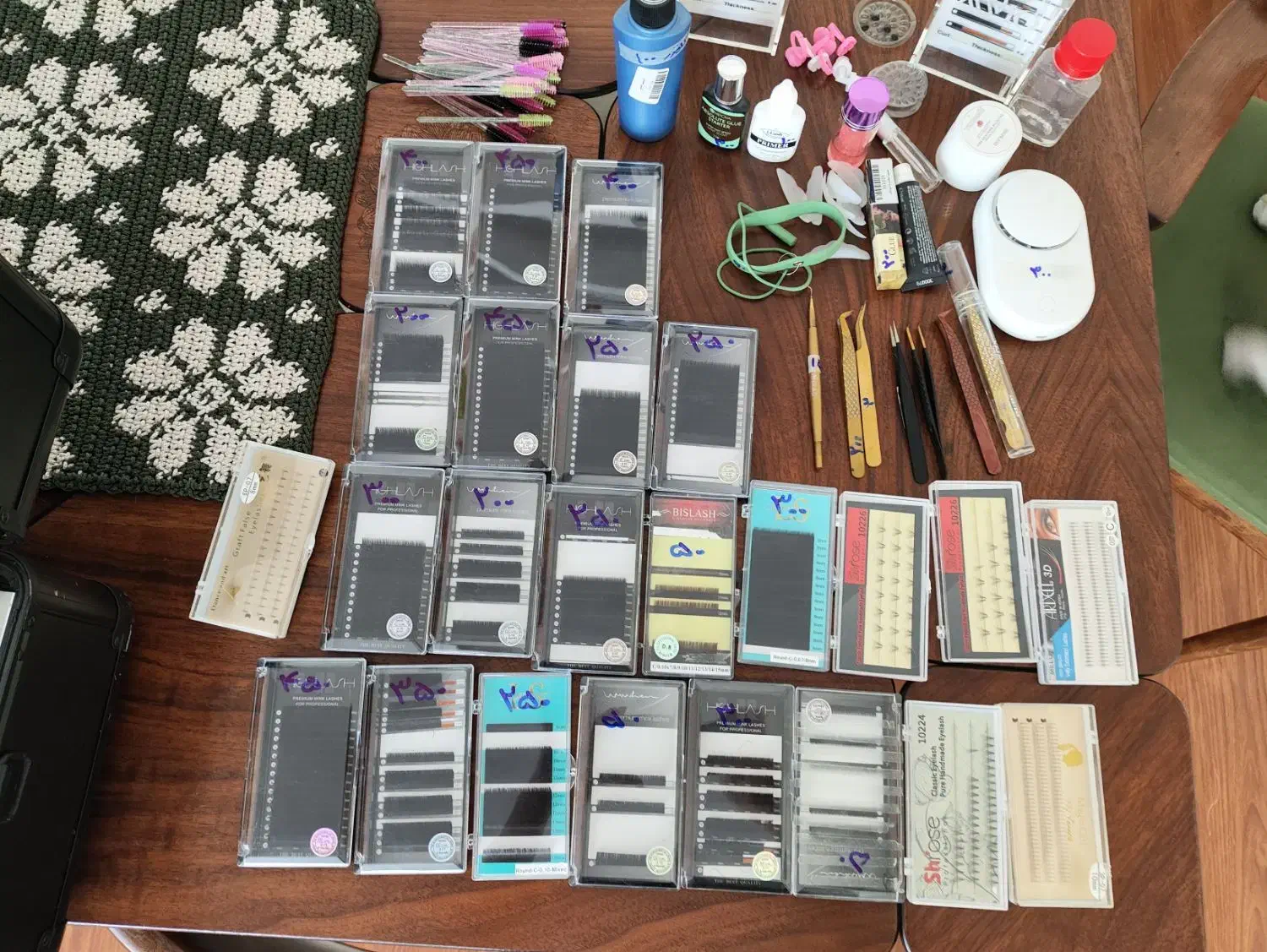 تعدادی وسایل مژه کلی با زیر قیمت به فروش میرسد|آرایشی، بهداشتی، درمانی|شاهینشهر, امیرکبیر|دیوار