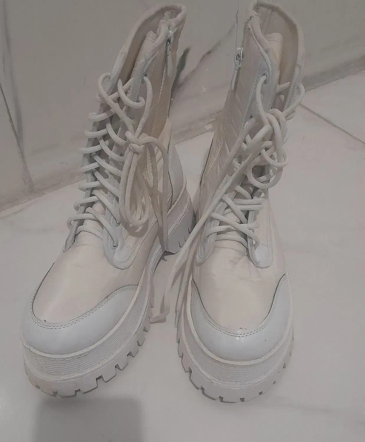 کفش نیم بوت|کیف، کفش، کمربند|ایذه, |دیوار