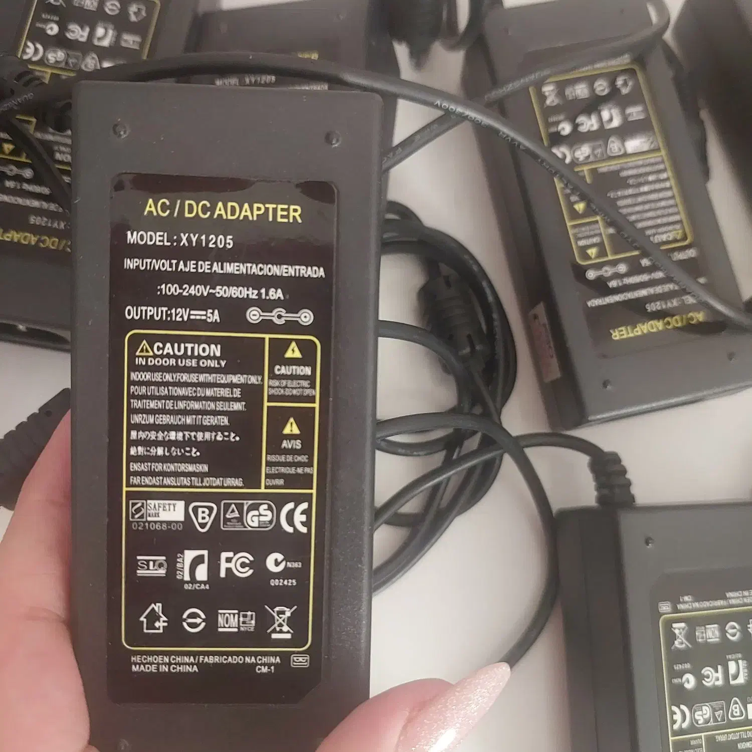 آداپتور|قطعات و لوازم جانبی رایانه|تهران, شادمان|دیوار