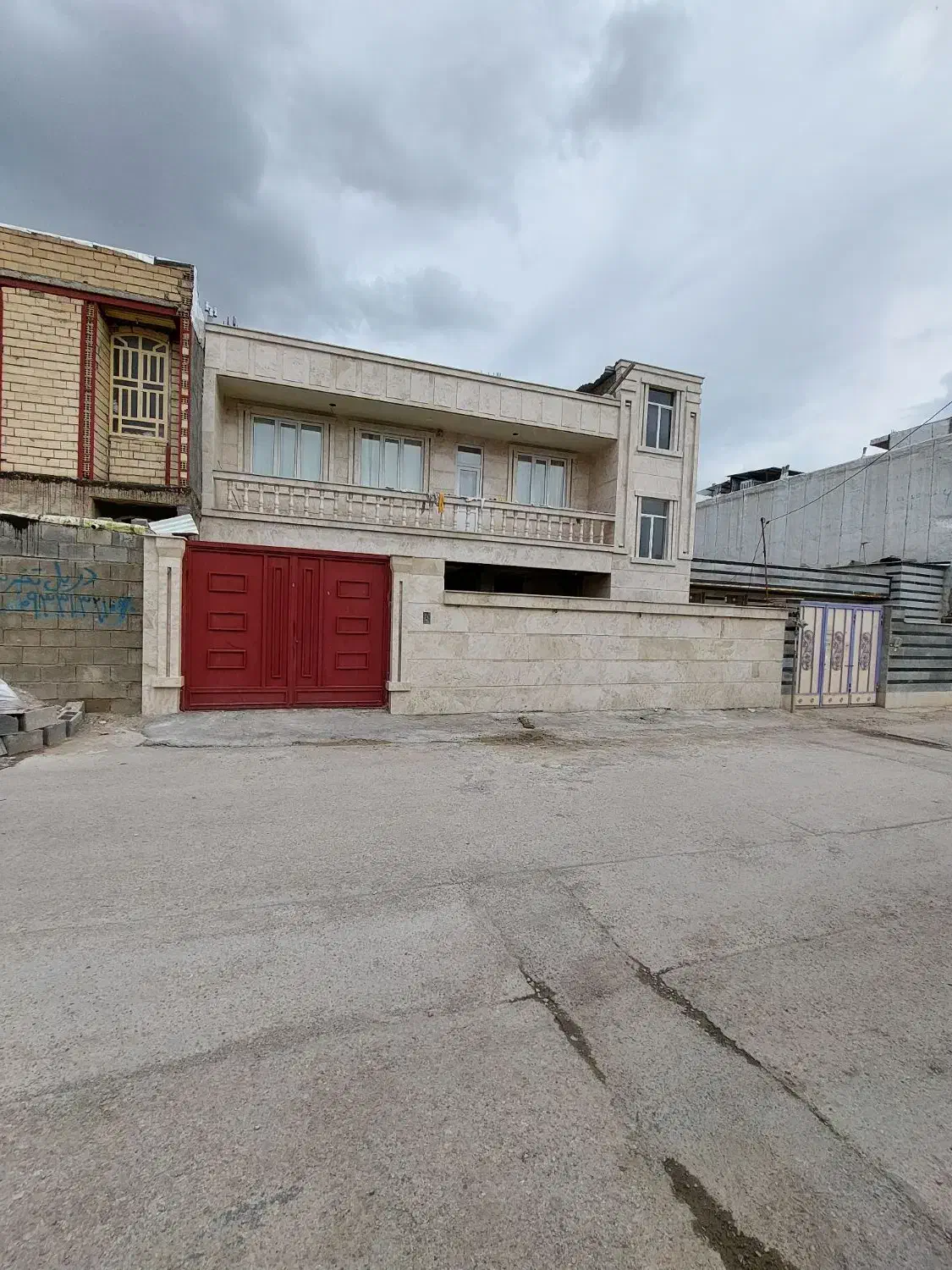 خانه یک طبقه روی همکف|فروش خانه و ویلا|یاسوج, |دیوار