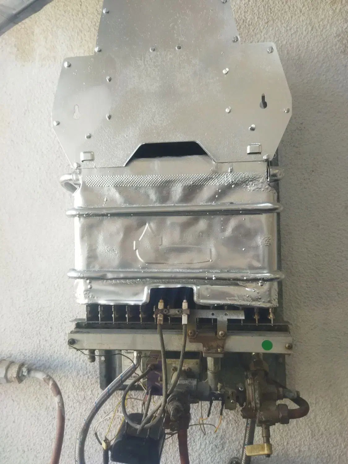 تعمیرات آبگرمکن و پکیچ|خدمات پیشه و مهارت|گرگان, |دیوار