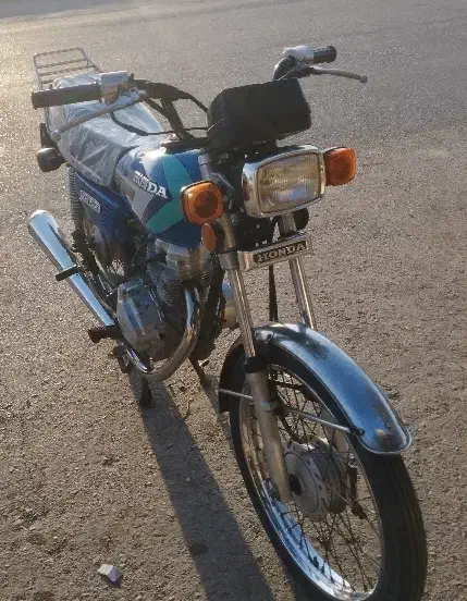 کثیر مدل 95|موتورسیکلت|شال, |دیوار