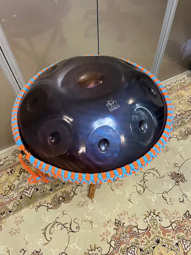 ساز هندپن (هنگدرام) فولاد ۹ نت به همراه میدل کیس|سازهای سنتی|شیراز, قدوسی شرقی|دیوار