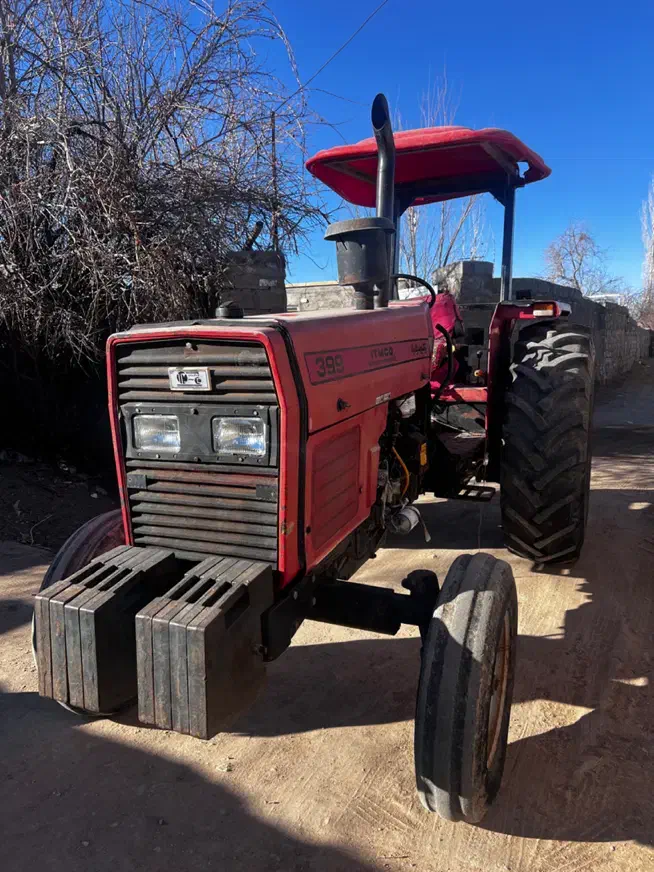 تراکتور /۳۹۹/بردسیر|خودرو سنگین|بردسیر, |دیوار