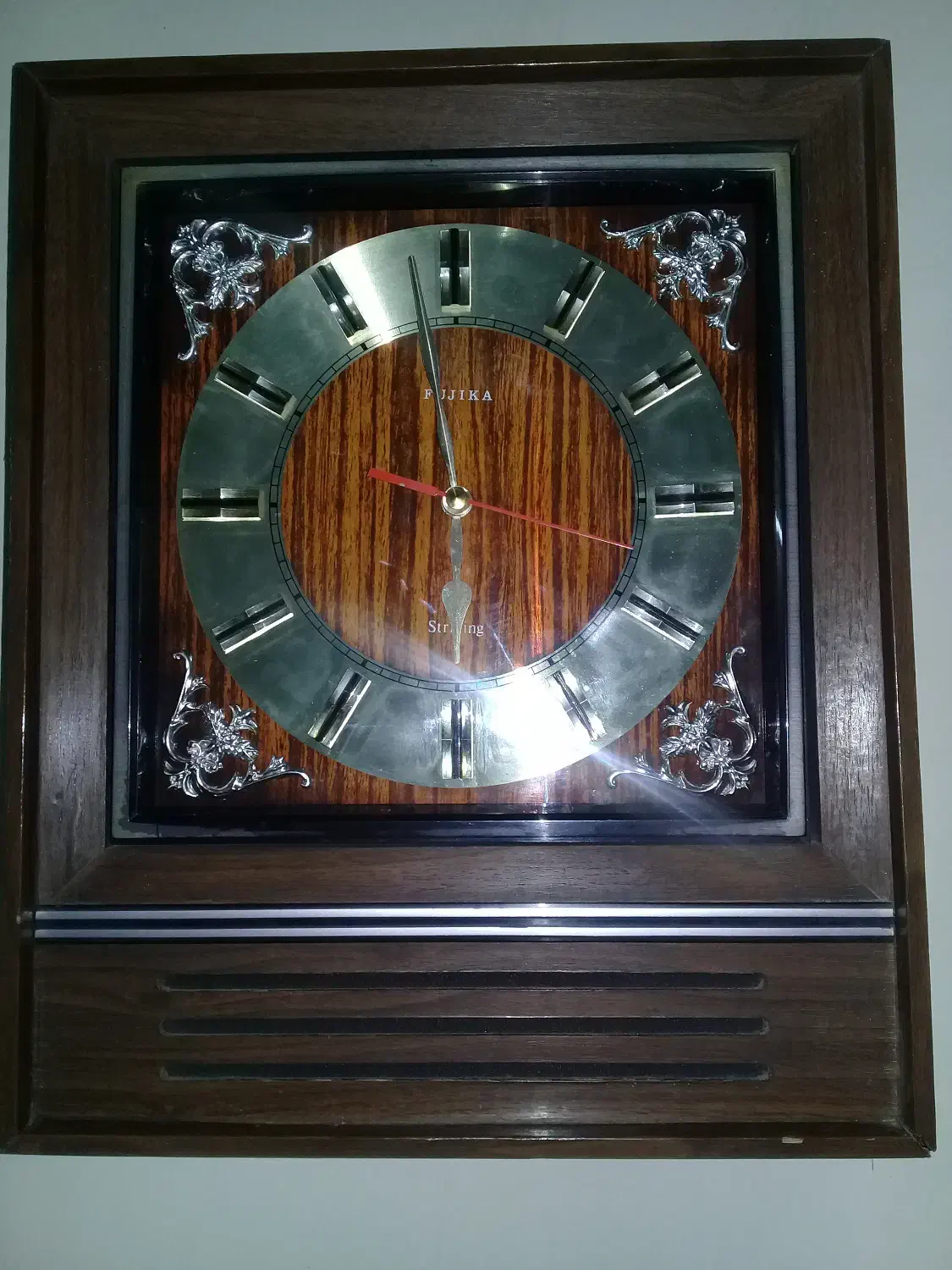 ساعت دیواری زنگی قدیمی|کلکسیون اشیاء عتیقه|رشت, سعدی (تختی)|دیوار