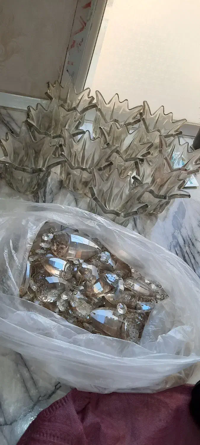 لوستر برنجی|لوستر و چراغ آویز|تهران, اتابک|دیوار