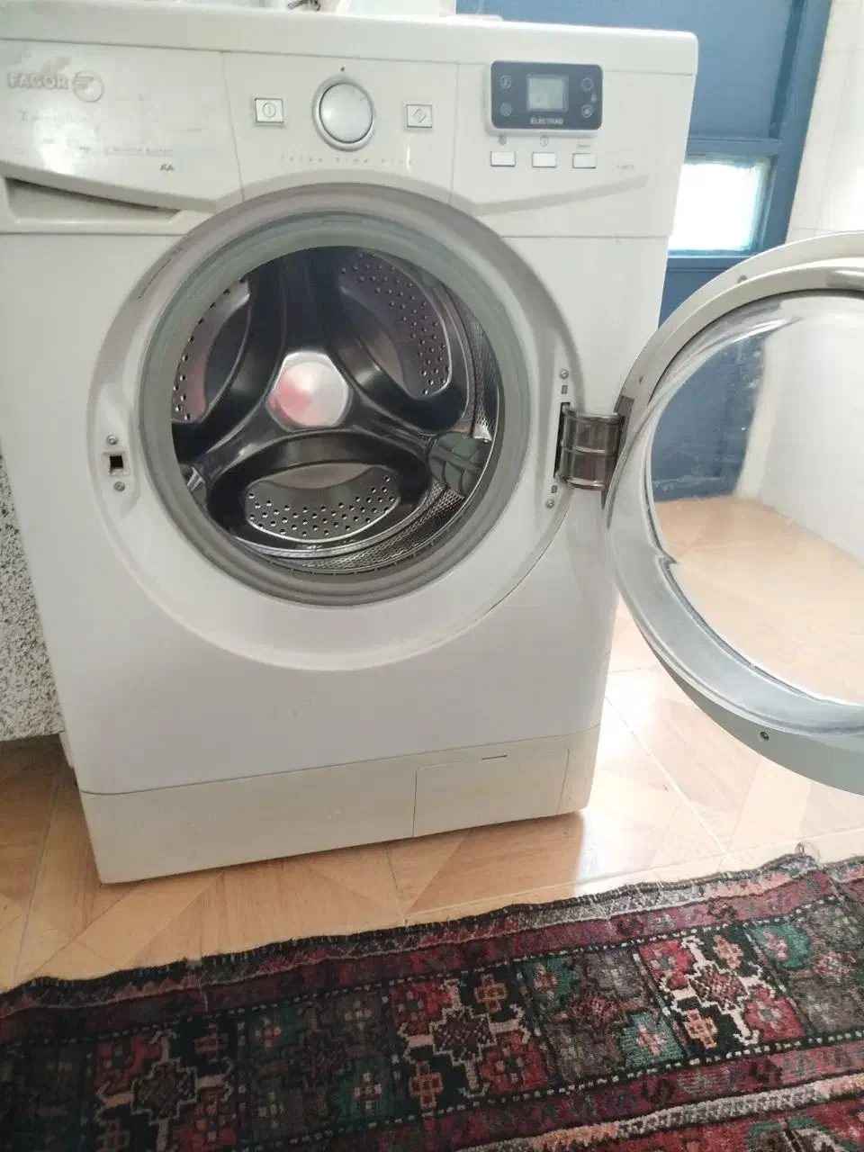 ماشین لباسشویی تمام اتومات|ماشین لباسشویی و خشککن لباس|زاهدان, |دیوار