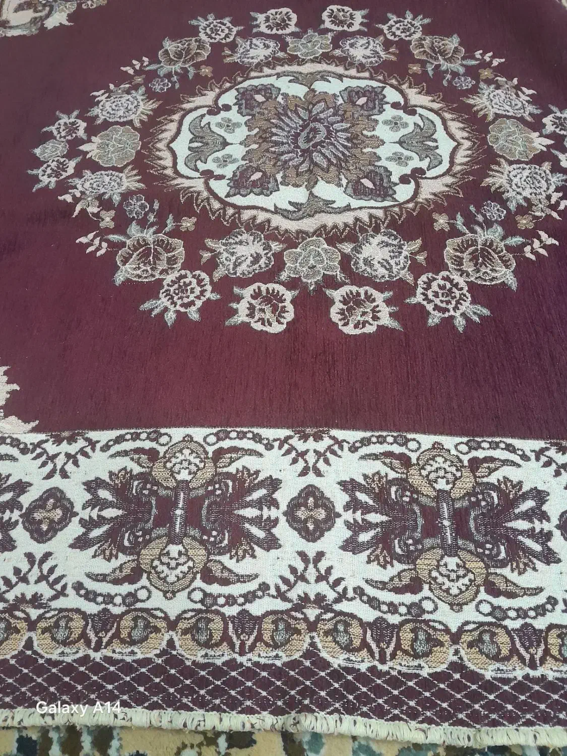 رو فرشی|روفرشی|اصفهان, زاجان|دیوار